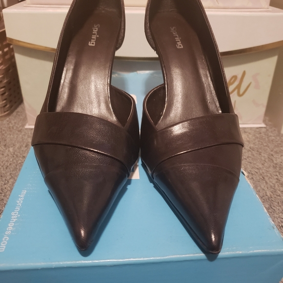 Pointy toe heels - Picture 2 of 3